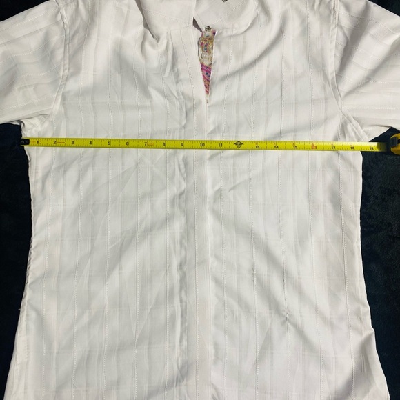 Cozy Pink and White Turtleneck Sweater - Picture 12 of 16